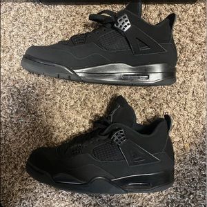 Black Cat 4s